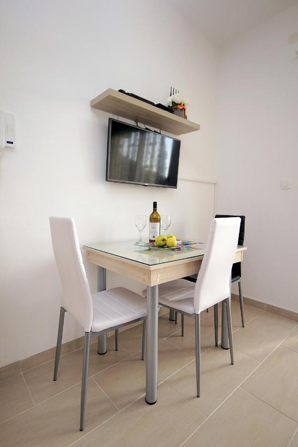 Apartments Residence Dj Petrovac Kültér fotó