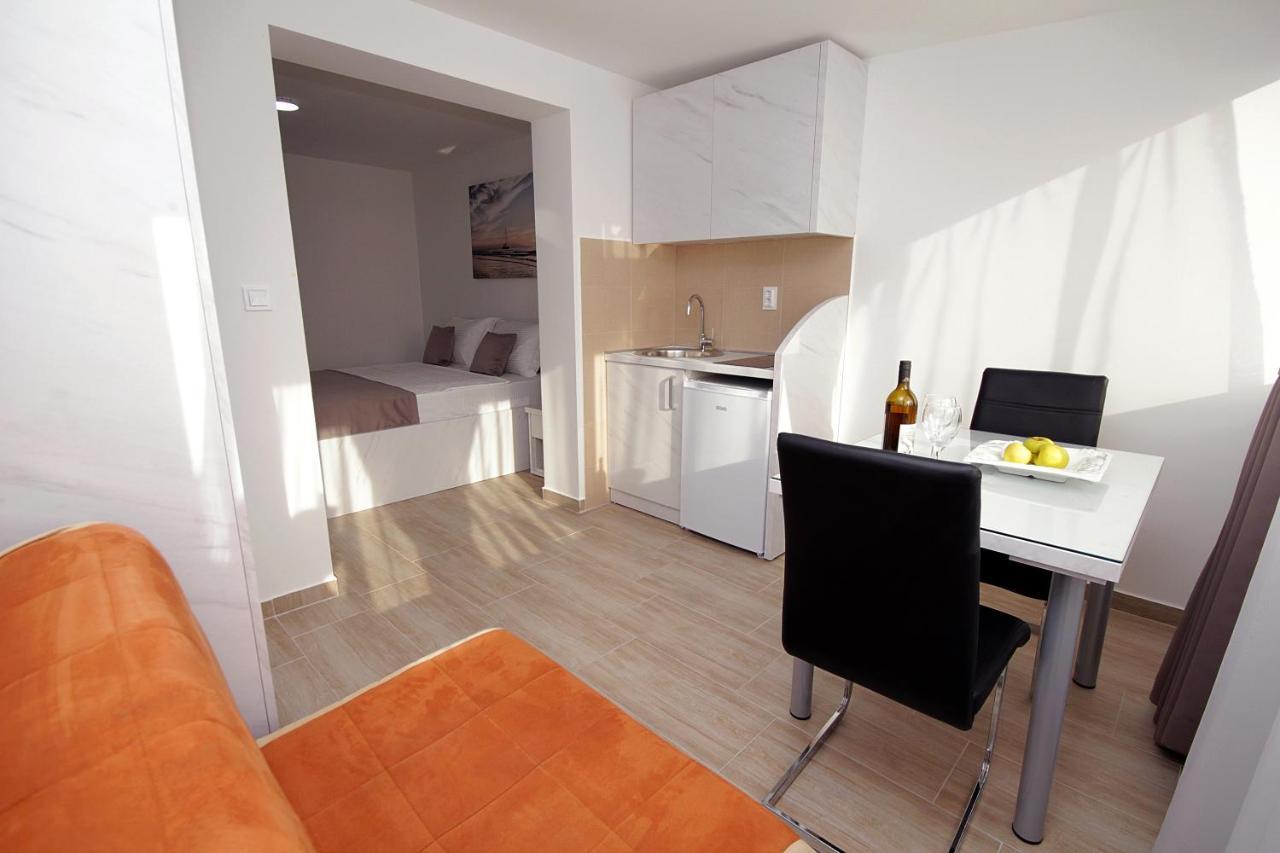 Apartments Residence Dj Petrovac Kültér fotó
